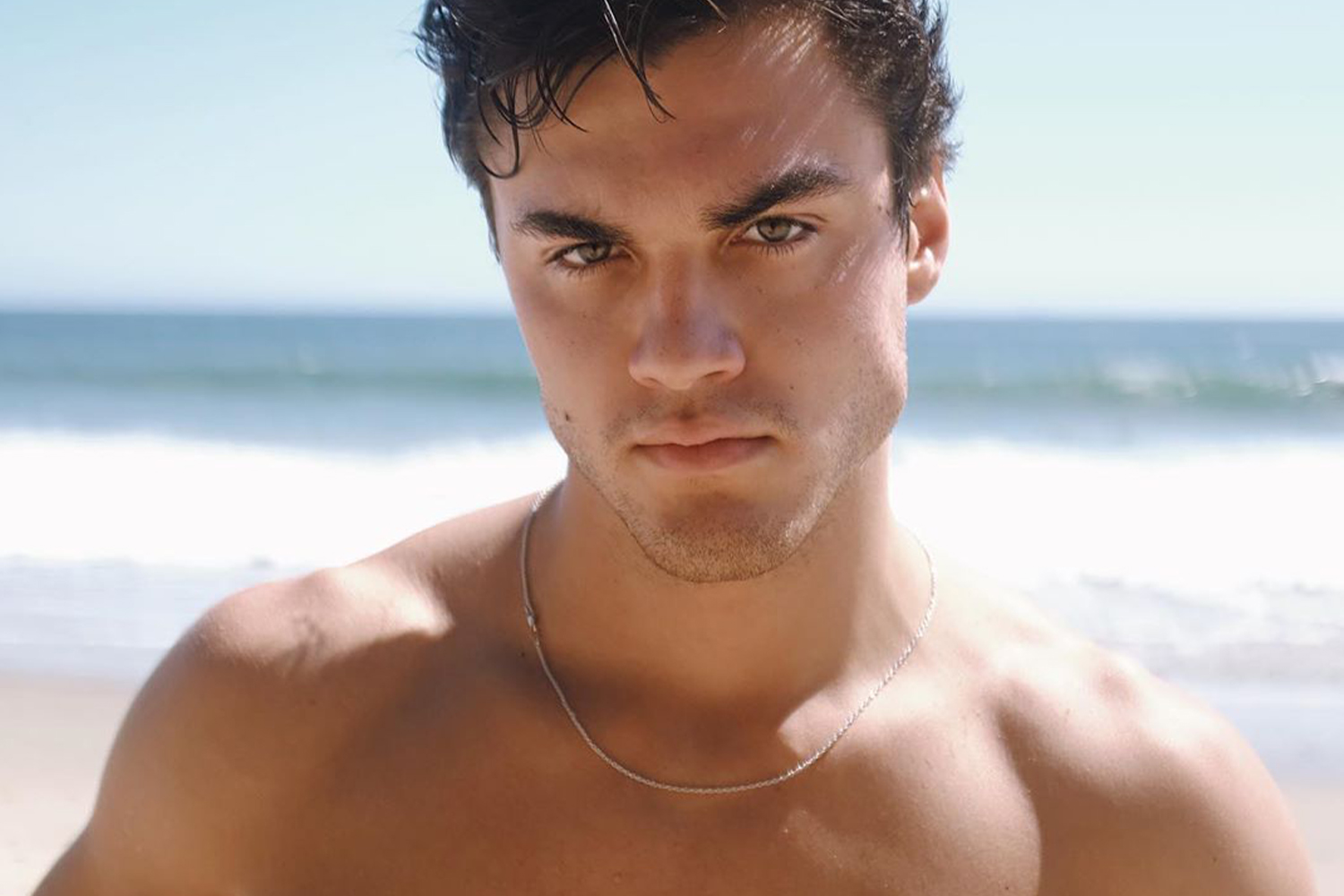 Youtuber Ethan Dolan Shared A Powerful Message About His Struggle With 