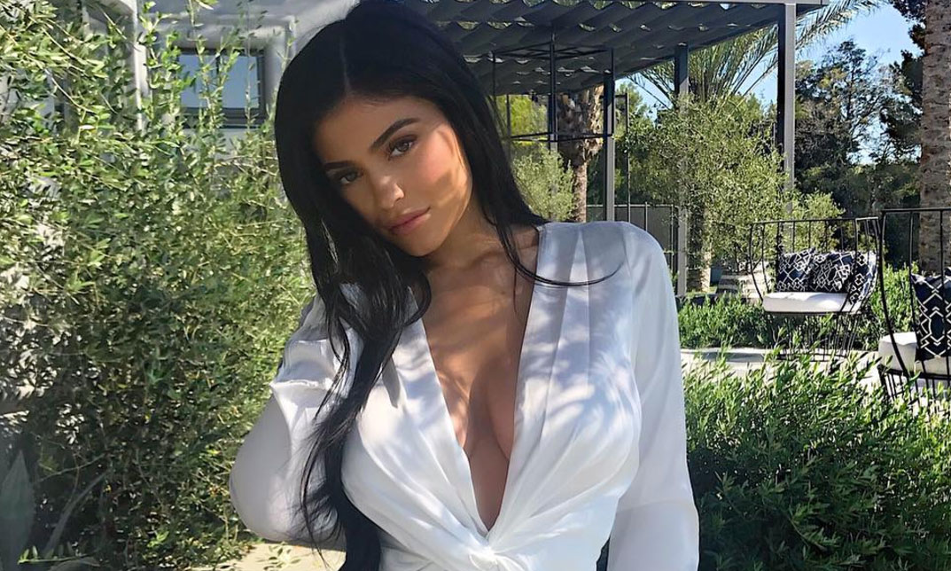 Kylie Jenner Baby Shower Photos | Girlfriend